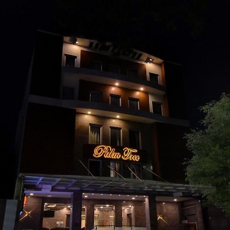 Treebo Trend Palm Tree Hotel Chennai Bagian luar foto
