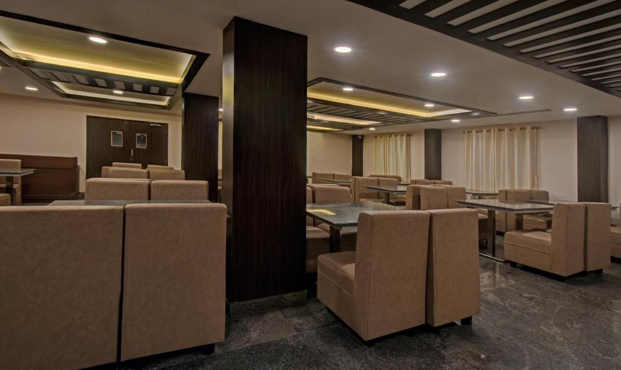 Treebo Trend Palm Tree Hotel Chennai Bagian luar foto