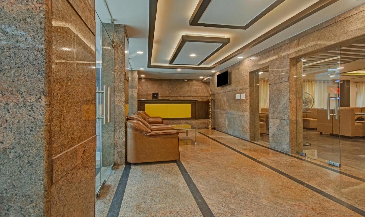 Treebo Trend Palm Tree Hotel Chennai Bagian luar foto