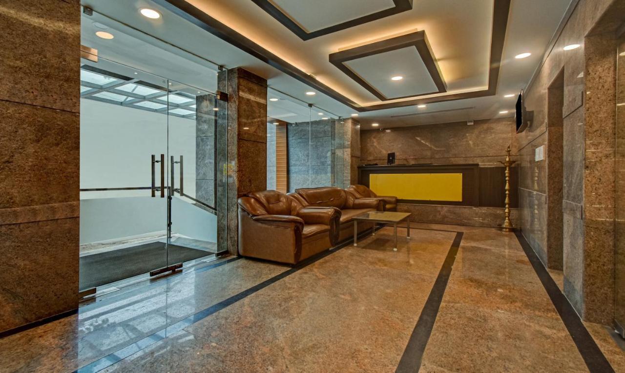 Treebo Trend Palm Tree Hotel Chennai Bagian luar foto