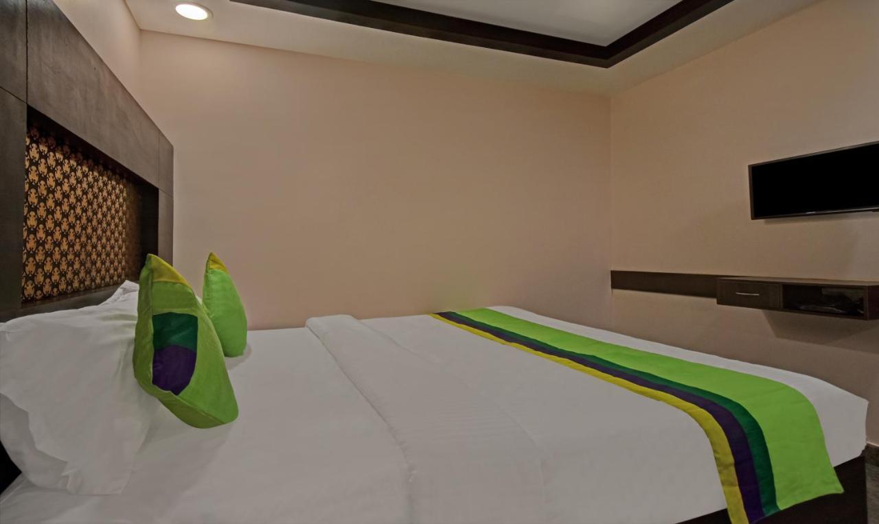 Treebo Trend Palm Tree Hotel Chennai Bagian luar foto